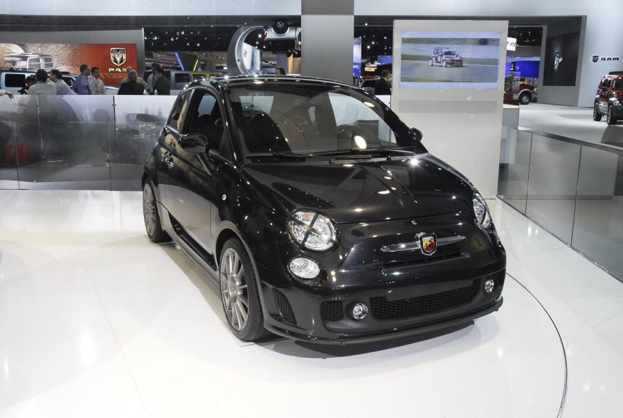  Fiat 500 Abarth SS 2009 года  (фото 15 из 25)